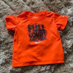 18months Nike Shirt